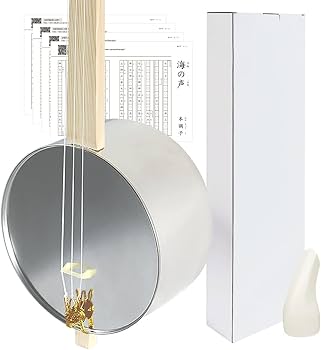 Amazon.co.jp: 【心に染みる沖縄伝統楽器】カンカラ三線（ツメ付き